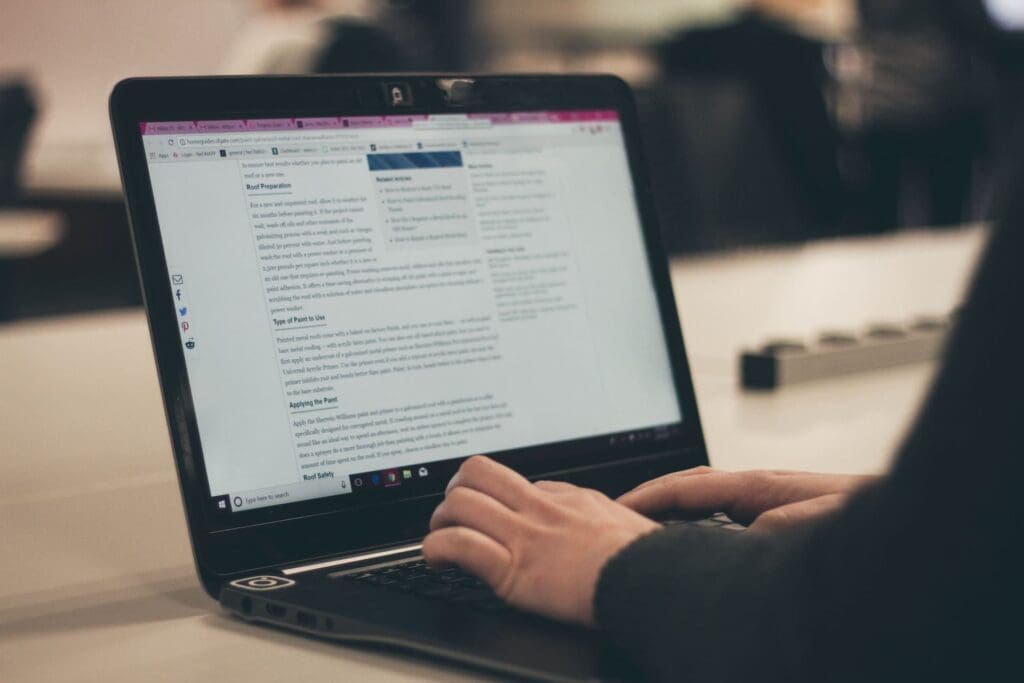 Content Marketing Mastery for SMEs: Crafting and Sharing Content