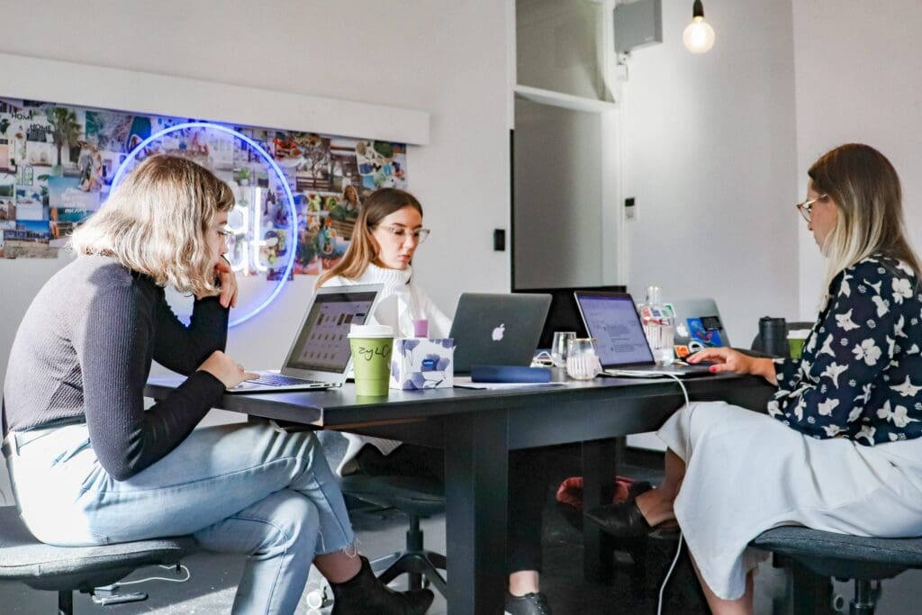 6 Advantages of Collaborating with a Digital Marketing Agency