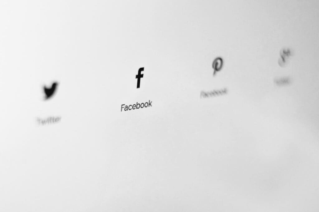 Unlock Growth and Sales with Targeted Campaigns and Social Media Advertising for SMEs