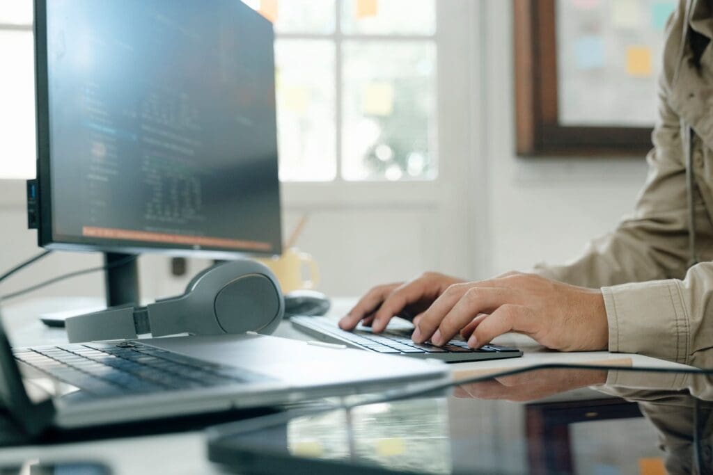 Local SEO Tactics to Attract Customers and Drive Conversions