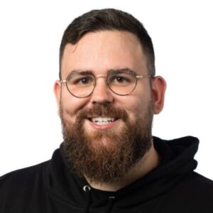 Pazbi Zavatzki, Creative Director